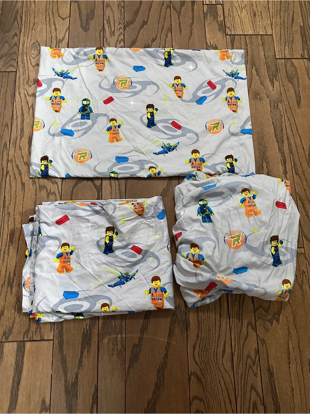 Lego Complete Twin Sheet Set Pillowcase, Fitted and Flat Sheets Gently Used
